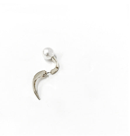 Color: Silver, style: single - Shape Pearl Metal Multi-wearing Method Earrings Niche Temperament Simple Earrings